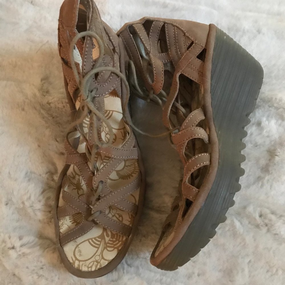 FLY LONDON WEDGE LACE_UP SANDALS